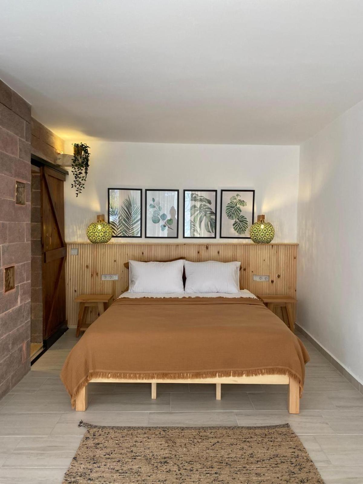 Monk Island Hotel Измир Екстериор снимка